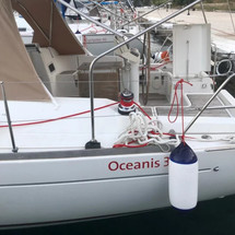 Beneteau Oceanis 37