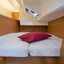 Jeanneau Sun Odyssey 349