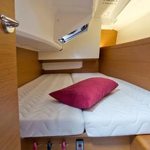 Jeanneau Sun Odyssey 349