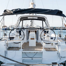Beneteau Oceanis 38.1