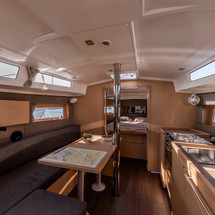 Beneteau Oceanis 38.1