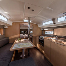 Beneteau Oceanis 38.1