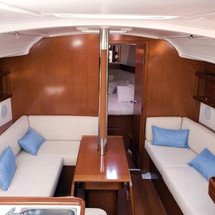 Beneteau Oceanis 37
