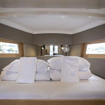 Beneteau Oceanis 38.1