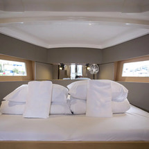 Beneteau Oceanis 38.1