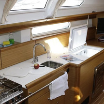 Jeanneau Sun Odyssey 44i
