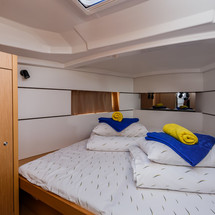 Beneteau Oceanis 38.1