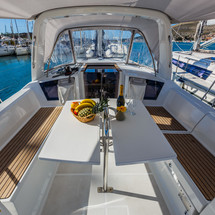 Beneteau Oceanis 38.1
