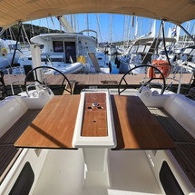 Dufour 412