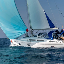 Hanse 418