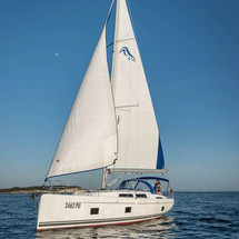 Hanse 418