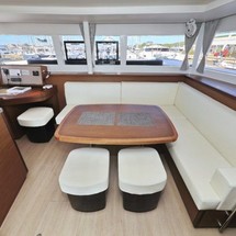 Lagoon 450 F
