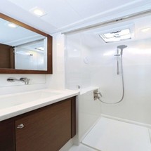Lagoon 450 F