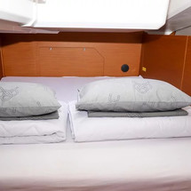 Jeanneau Sun Odyssey 440