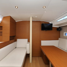 Jeanneau Sun Odyssey 410