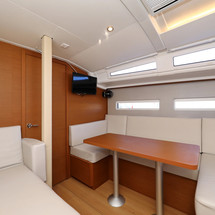 Jeanneau Sun Odyssey 410