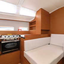 Jeanneau Sun Odyssey 410