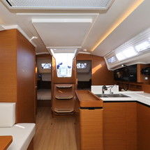 Jeanneau Sun Odyssey 410