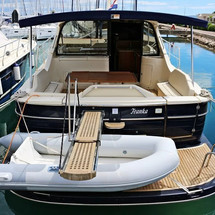 SAS Adriana 44