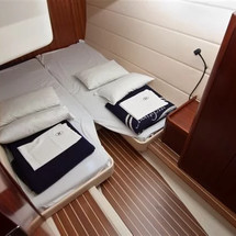 SAS Adriana 44