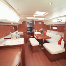 Oceanis 40