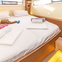 Lagoon 50