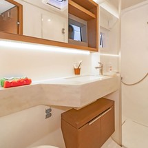 Lagoon 50