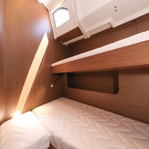Beneteau Oceanis 46.1