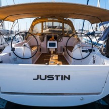 Dufour 382