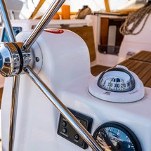 Dufour 382