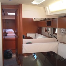 Beneteau Oceanis 51.1