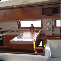 Beneteau Oceanis 51.1