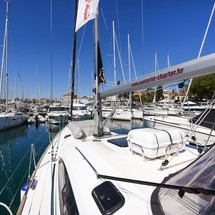 Elan 45