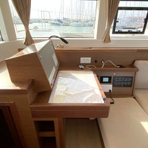 Lagoon 40