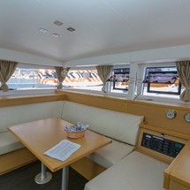 Lagoon 400 S2