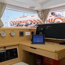 Lagoon 400 S2