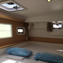 Lagoon 400 S2