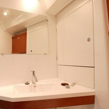 Beneteau Oceanis 46