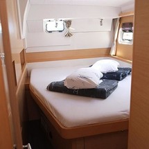 Lagoon 400 S2