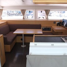 Lagoon 400 S2