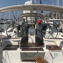 Beneteau Oceanis 38