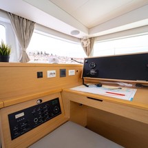 Lagoon 400 S2