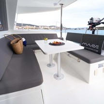 Lagoon 400 S2