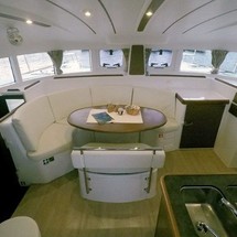 Lagoon 380 S2