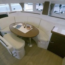 Lagoon 380 S2