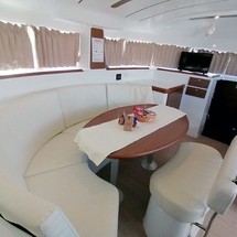 Lagoon 380 S2