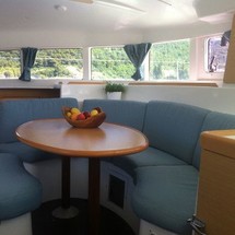 Lagoon 380 S2