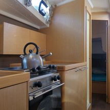 Beneteau Oceanis 38