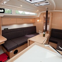 Bavaria CRUISER 34