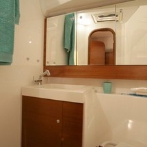 Dufour 405